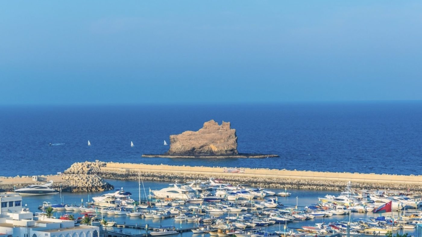 Oman Tourism unveil plans for luxury seaside resort and private residences in Muscat