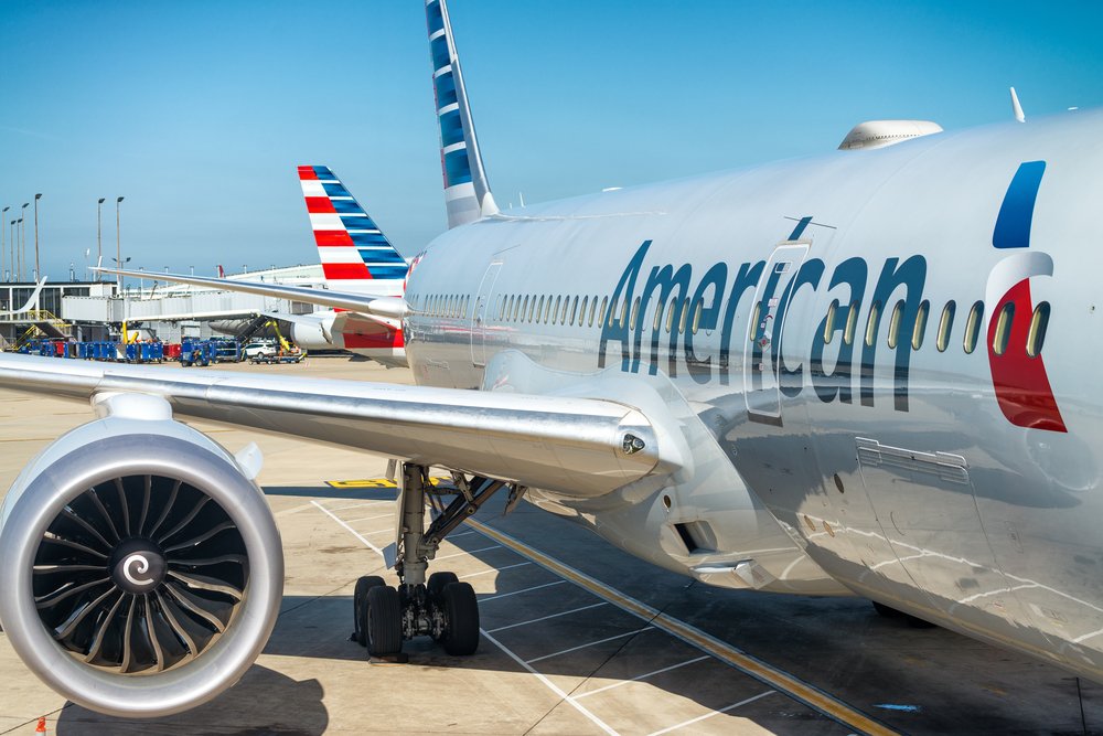 American Airlines celebrates 40 years of service