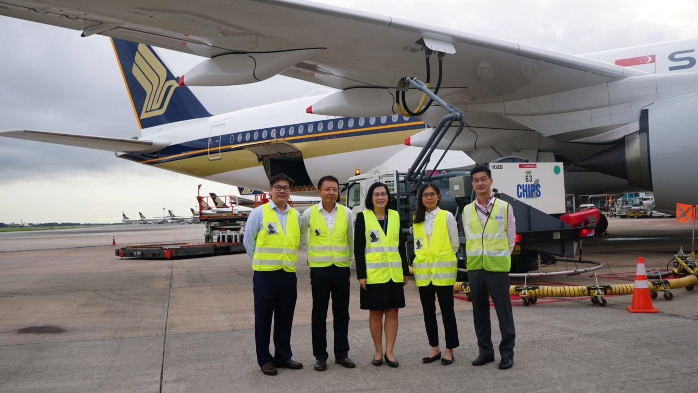 Singapore Airlines operates its first flights with blended sustainable aviation fuel