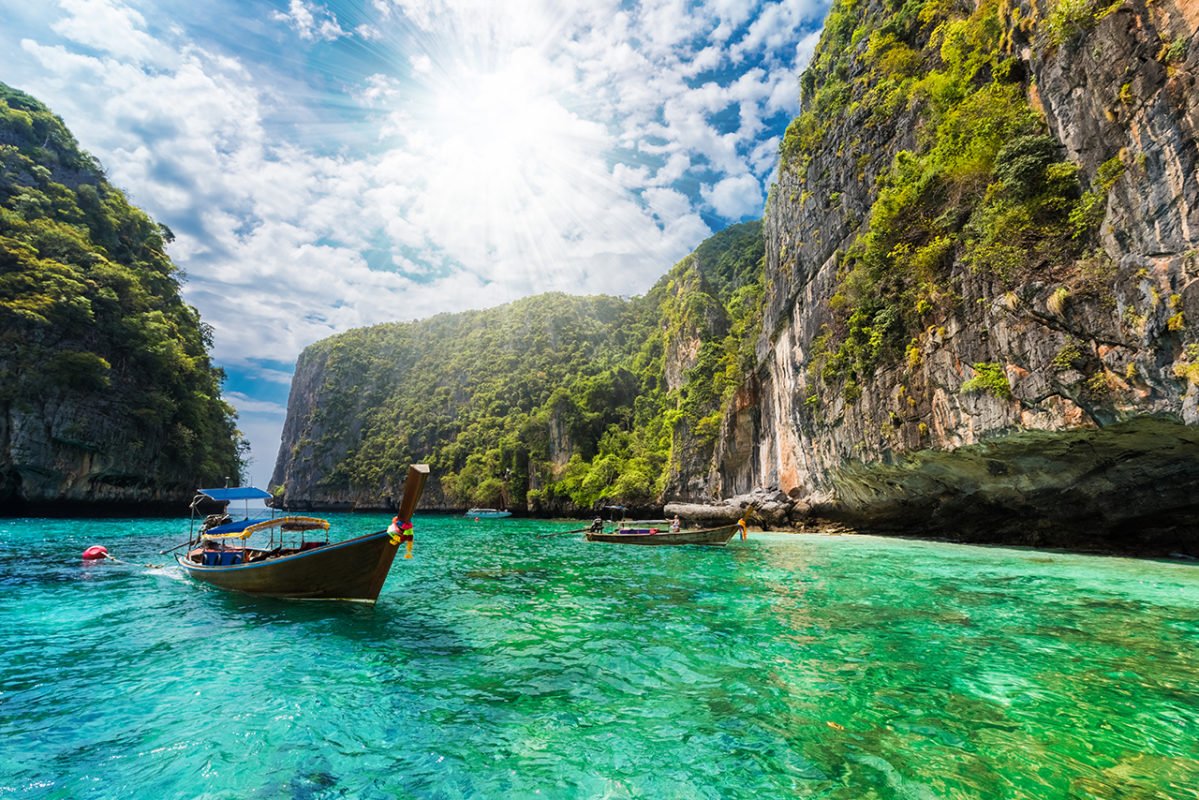 Thailand targets tourism revenue of up to USD 65 billion next year